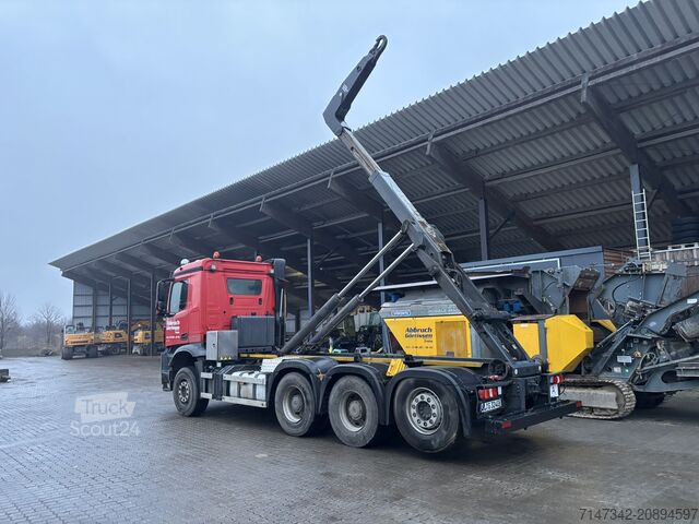 Camion benne à bras amovible Mercedes-Benz Arocs 3240