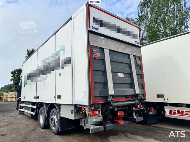 Kofer Iveco S-WAY 460 6x2 Box Truck with Full Side Opening – C