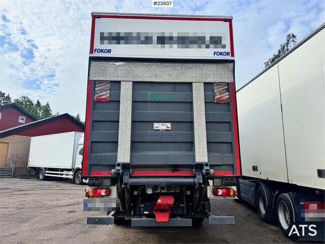 Kofer Iveco S-WAY 460 6x2 Box Truck with Full Side Opening – C