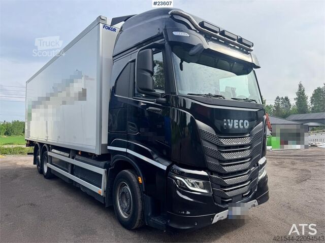 Kofer Iveco S-WAY 460 6x2 Box Truck with Full Side Opening – C