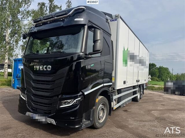Kofer Iveco S-WAY 460 6x2 Box Truck with Full Side Opening – C