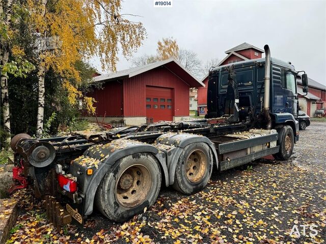 System med krogarm MAN TGA 26.530 6x2 Hooklift Truck