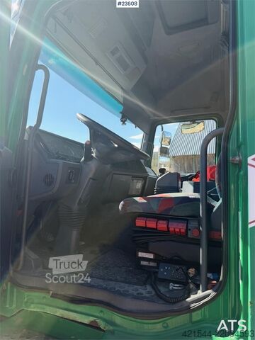 Mercedes-Benz Actros med HIAB 135 kran. Mercedes-Benz Actross m/ HIAB 135 kran.