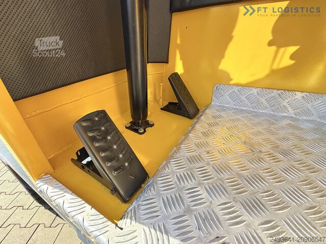 Carrello elevatore a 4 direzioni Combilift C5000XL GAS DUPLEX 6000MM POSITIONER