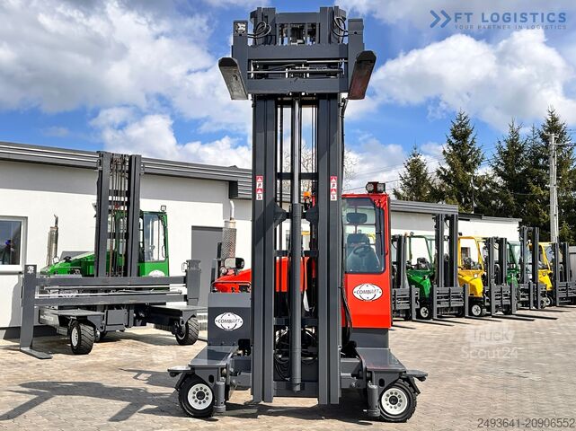 Carrello elevatore a 4 vie Combilift C4000 / GAS / TRIPLEX / 9300MM /LIKE NEW