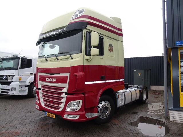 Estándar-SZM DAF XF 440 DAFXF 106.440