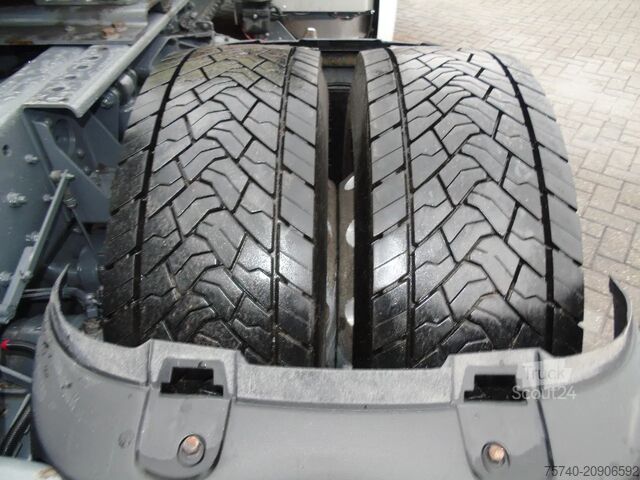 Estándar-SZM DAF XF 440 DAFXF 106.440