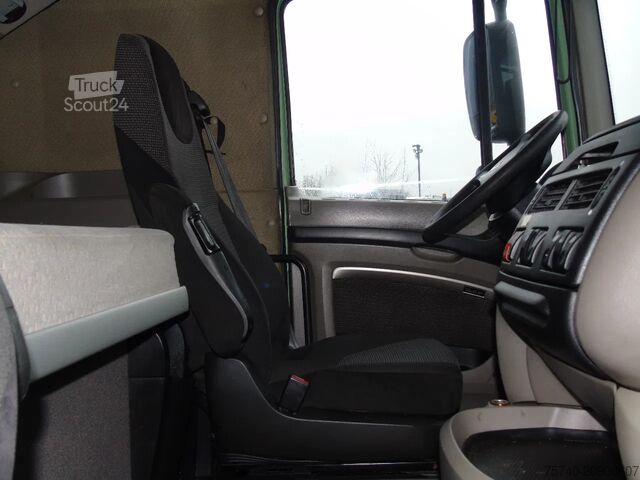 Estándar-SZM DAF XF 105.410 EURO 5