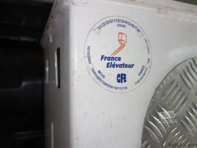 Plataforma elevatória Renault Master ELEVATEUR FRANCE 12 METER EURO 6,AIRCO