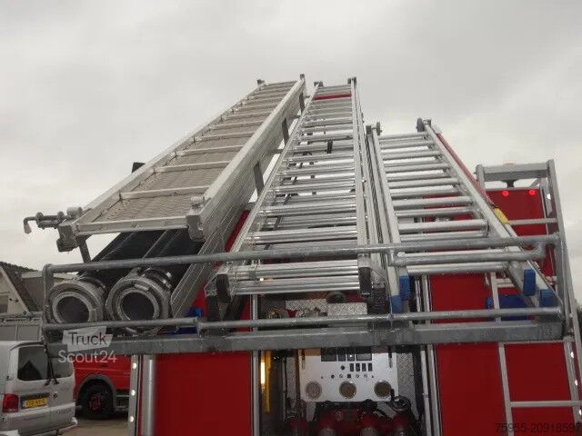 Camión de bomberos Mercedes-Benz 1325 godiva pump bomberos