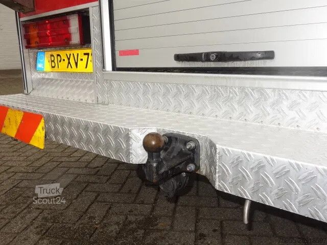 Camión de bomberos Mercedes-Benz 1325 godiva pump bomberos