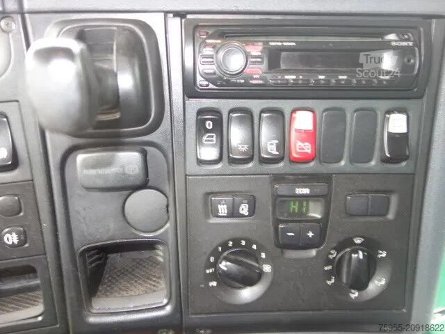 Camion-citerne Scania R380 6X2 19200 LITER TANK,MANUAL GEARBOX