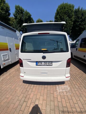Karavan/obytný vůz Volkswagen California Coast 2022 | Automatico | Tetto a soffietto