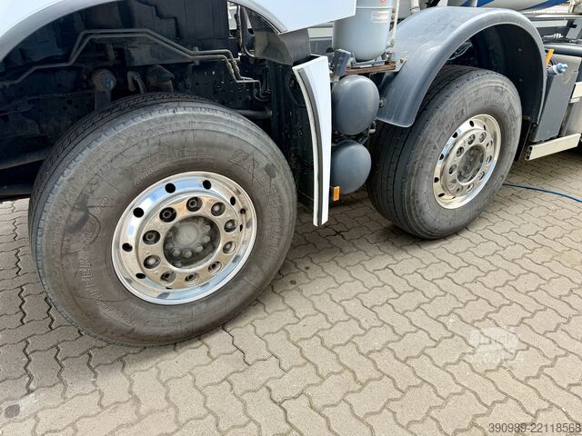 Betonmischer LKW Mercedes-Benz Arocs 3546 8x4 Betonmischer Stetter