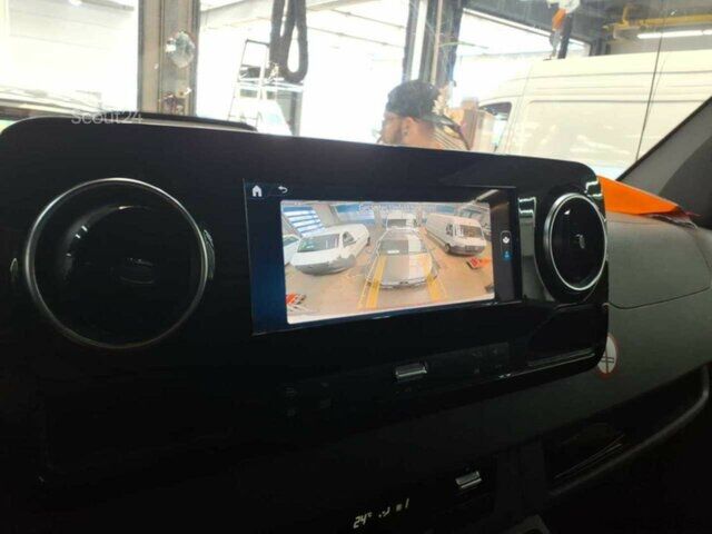 Ван Mercedes-Benz Sprinter 317 CDI,L2H2,Automatik,Kamera,Navi