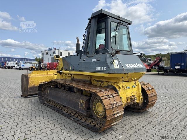 Walec drogowy KOMATSU D61EX-12 Planier Raupe / 6-Wege Schild