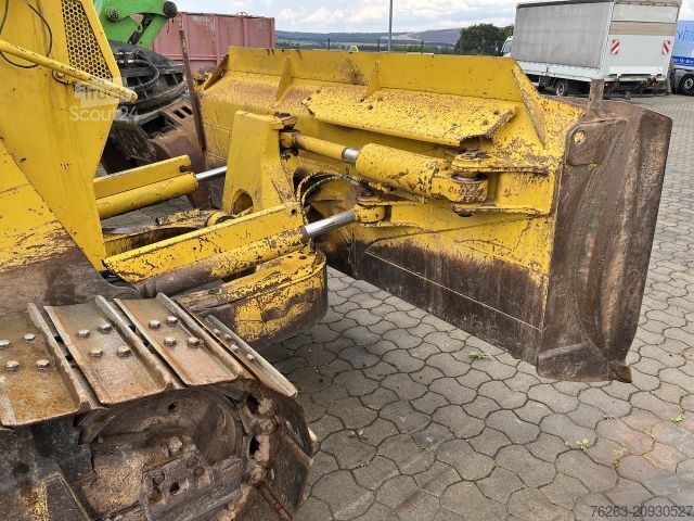 Walec drogowy KOMATSU D61EX-12 Planier Raupe / 6-Wege Schild