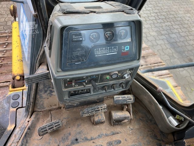 Cilindru compactor KOMATSU D61EX-12 Planier Raupe / 6-Wege Schild