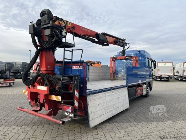 Ciężarówka z płaską platformą MAN TGX 26.500 6x2 Palfinger 18001 SLD 3 Baustoff