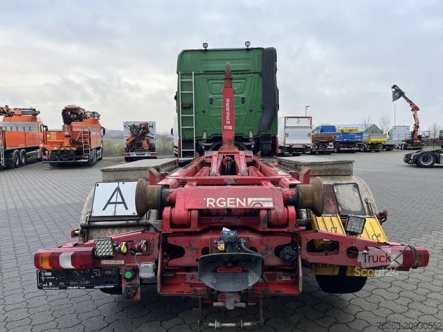 Kroghejselastbil MERCEDES-BENZ Actros 2745 6x2 Gergen 21/70 Abrollkipper