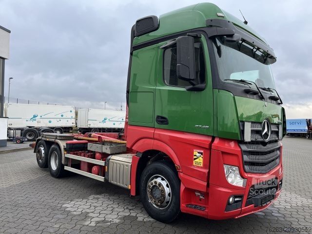 Kroghejselastbil MERCEDES-BENZ Actros 2745 6x2 Gergen 21/70 Abrollkipper
