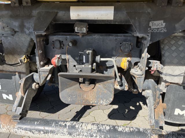 Kiper kamion MAN TGS 28.480 6x4 4x4 Dreiseitenkipper Allrad Lifta