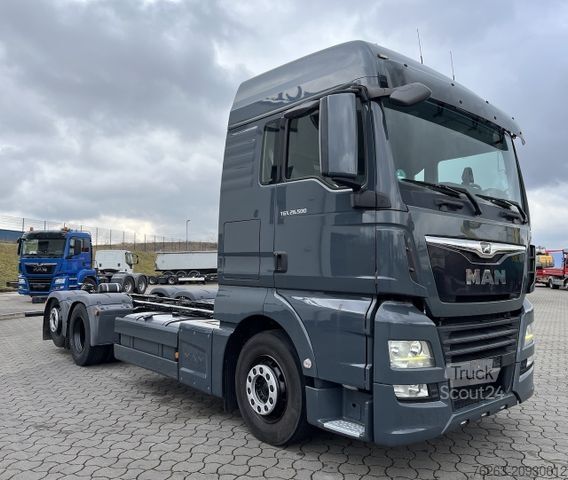 LKW mit Getränkeaufbau MAN TGX 26.500 6x2 Fahrgestell / Lenk-Liftachse /AHK