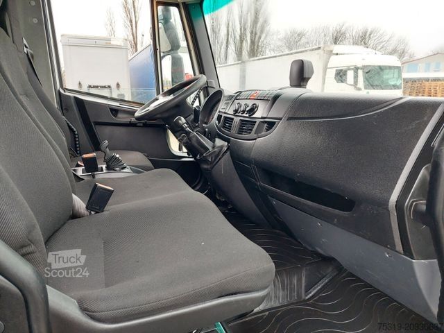 Gardinsided kassevogn IVECO 75E21 4x2 LBW Nutzlast 3t 18 Paletten