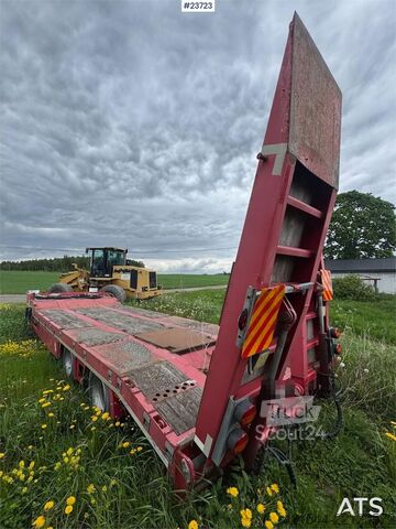 Lav laster Maur Machine Trailer – Hydraulic Loading Ramps