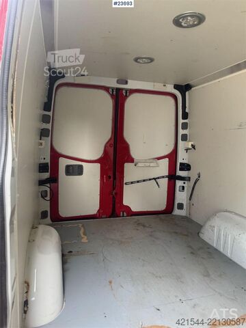 Kombi s vysokou strechou Mercedes-Benz Sprinter - 140 000 km