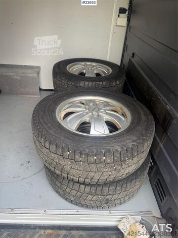 Kombi s vysokou strechou Mercedes-Benz Sprinter - 140 000 km