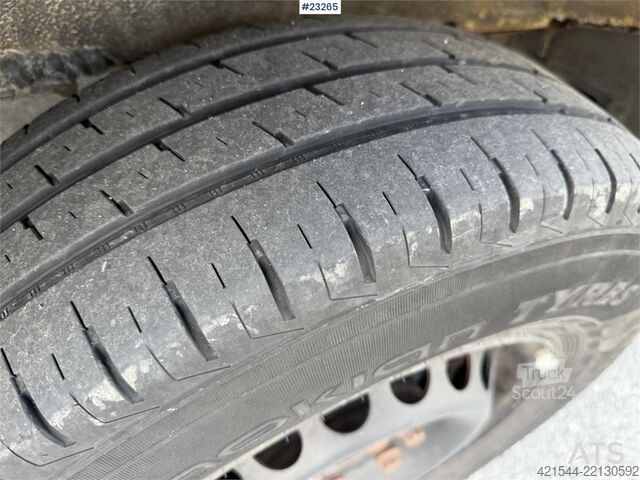 Kombi s vysokou strechou Volkswagen Crafter 4x2 van