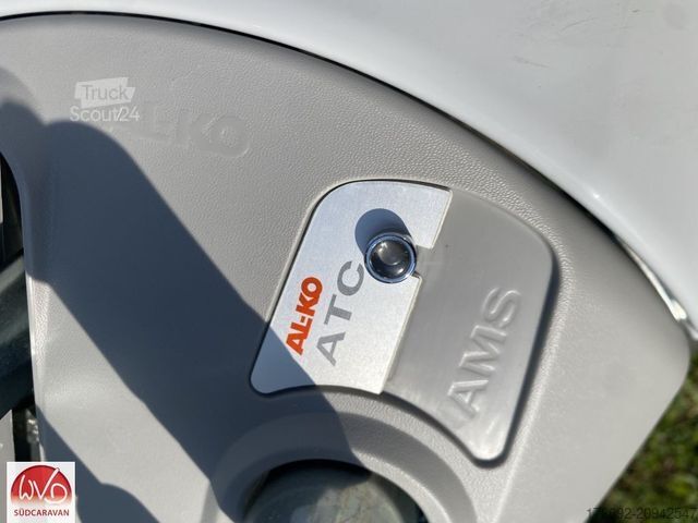 Karavan KNAUS Südwind 580 QS 60 YEARS