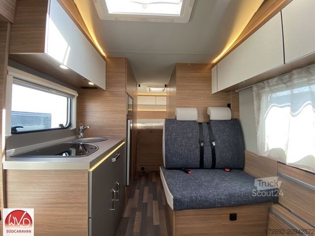 Alkovový obytný vůz WEINSBERG CaraHome 650 DG