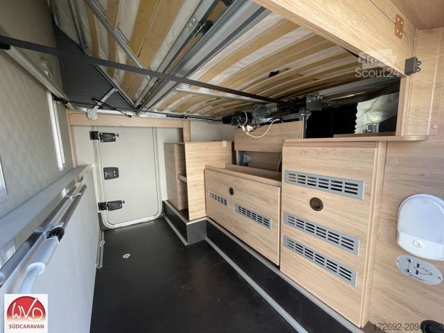 Autorulotă semi-integrată KNAUS L!VE WAVE 700 LX Platinum Selection