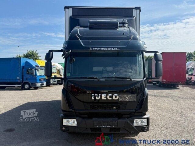 Autocarro con pianale e telone Iveco 100E220 Jumbo Schiebeplanen Gr. Haus Standklima