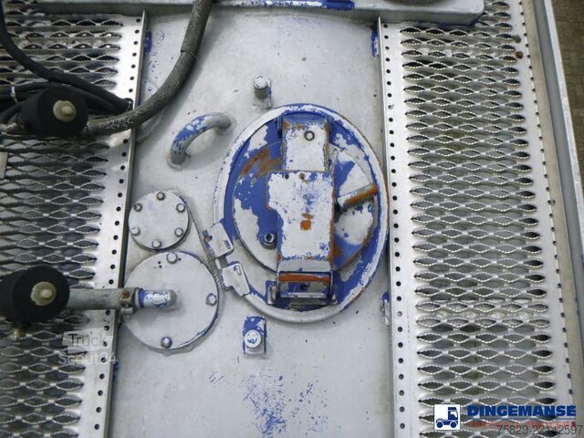 Tank Trailor Fuel / oil tank alu 39.9 m3 / 9 comp