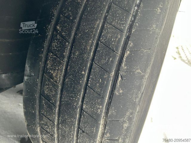 Naczepa chłodnia Schmitz Cargobull Tiefkühlkoffer Standard Doppelstock