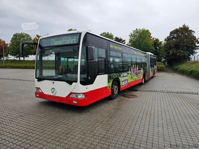 Ledbus MERCEDES-BENZ O 530 G, Gelenkbus, 3 Achser, Retarder