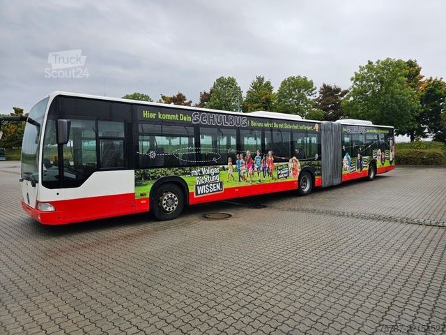 Ledbus MERCEDES-BENZ O 530 G, Gelenkbus, 3 Achser, Retarder