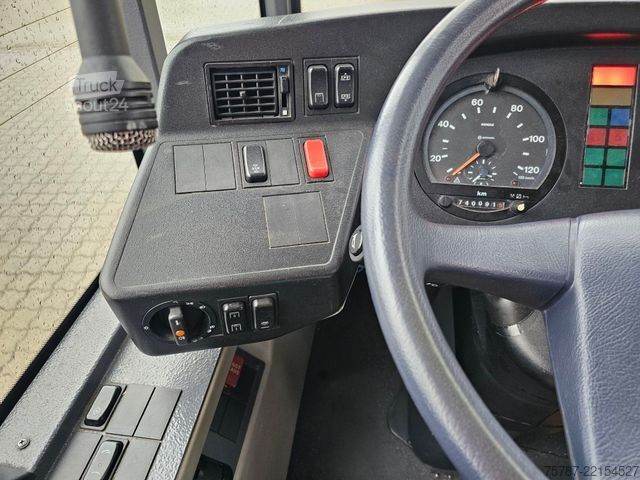 Ledbus MERCEDES-BENZ O 530 G, Gelenkbus, 3 Achser, Retarder