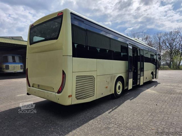 Intercitybus IVECO Crossway 55+1+1+26, Retarder