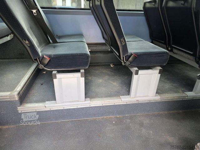 Intercitybus IVECO Crossway 55+1+1+26, Retarder