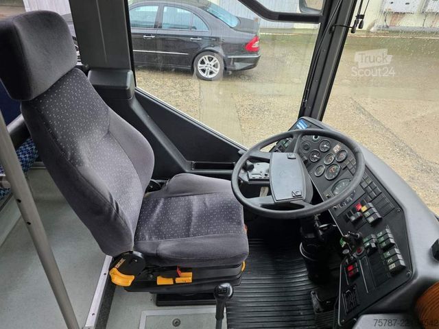 Intercitybus SETRA S315 Überland 53+49+1, großer Gepäckraum
