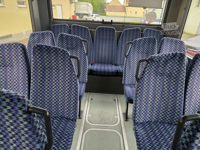 Intercitybus SETRA S315 Überland 53+49+1, großer Gepäckraum