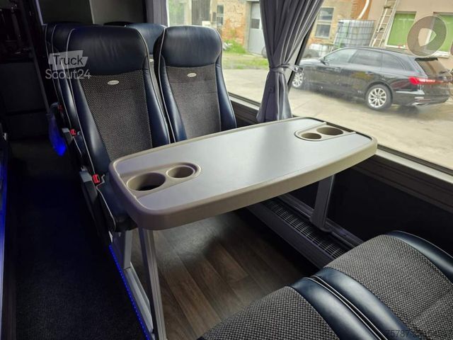 Dvojpodlažný autobus NEOPLAN Skyliner,81+1+1,Hochdruckkühler neu  ZF Intarder