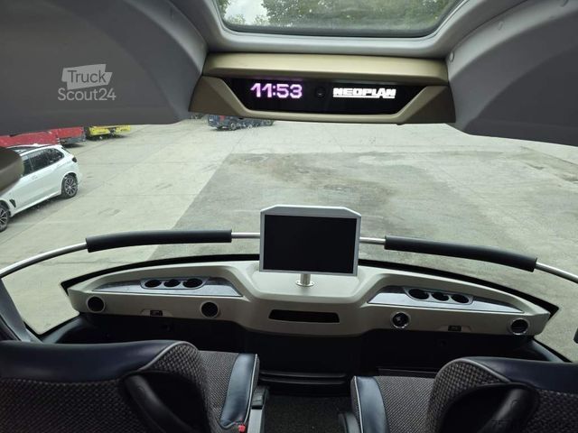 Dvojpodlažný autobus NEOPLAN Skyliner,81+1+1,Hochdruckkühler neu  ZF Intarder