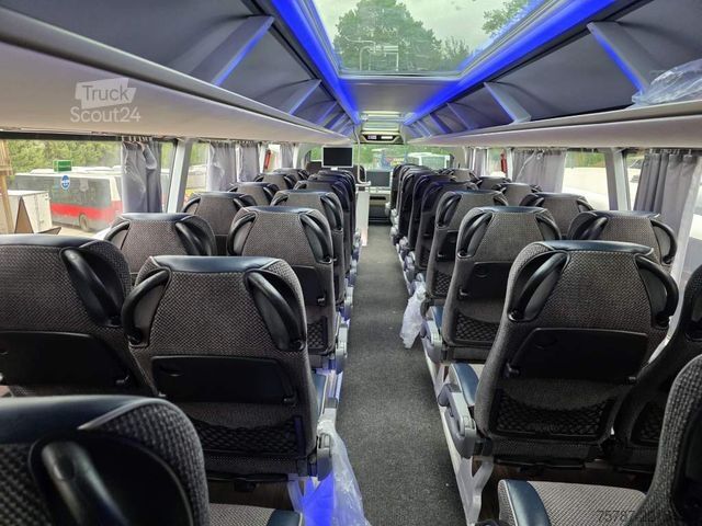Dvojpodlažný autobus NEOPLAN Skyliner,81+1+1,Hochdruckkühler neu  ZF Intarder