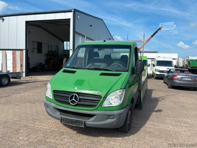 شاحنة صغيرة بيك أب MERCEDES-BENZ Sprinter 313 CDI  Kran