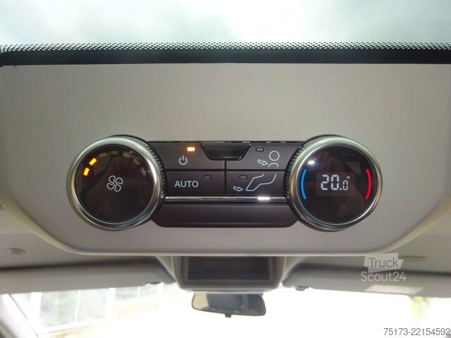 Kleinbus FORD Tourneo Custom 340L1 Sport PHEV AHK Exklusiv ACC